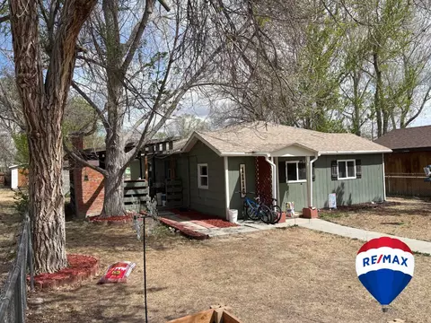 1116 E Adams Ave, Riverton, WY 82501