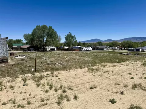 807 W Saratoga Ave, Saratoga, WY 82331