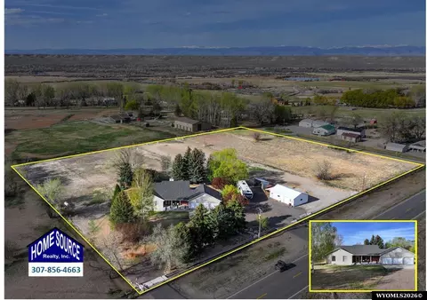 6659 Riverview Rd, Riverton, WY 82501