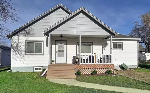858 N Burritt Ave, Buffalo, WY 82834