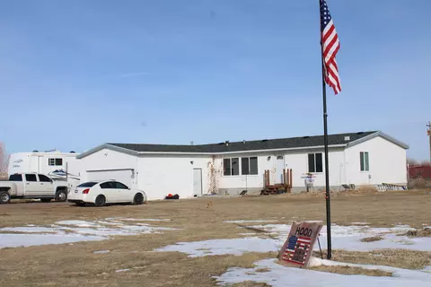 771 Emigrant Rd, Lyman, WY 82937
