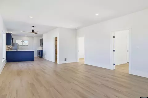 Living - 205 E 8th St, Casper, WY 82601 photo 2 of 8