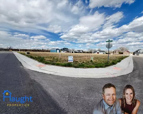 1202 Big Horn Dr, Douglas, WY 82633