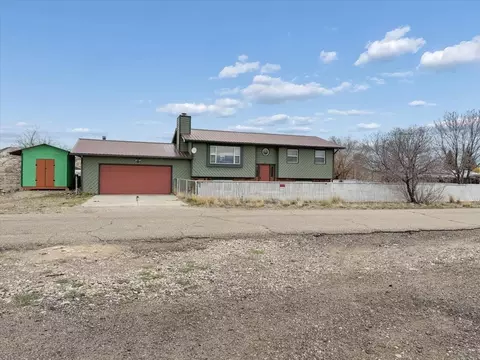 723 West Vly, La Barge, WY 83123