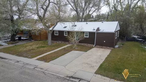 2839 S Coffman Ave, Casper, WY 82604