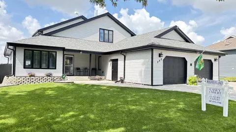 262 Hillcrest Dr, Torrington, WY 82240