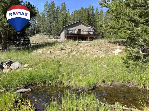 3858 Highway 28, Lander, WY 82520