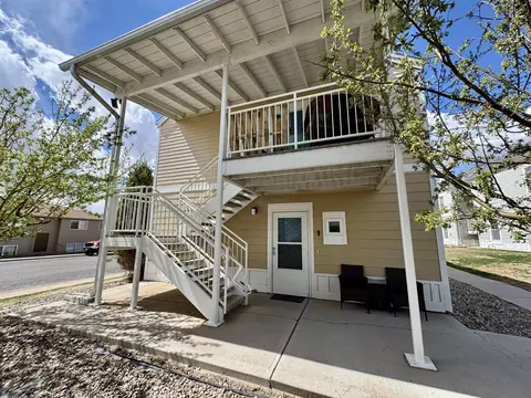 423 Mitchell St, Laramie, WY 82072
