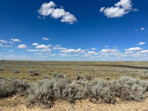 15374 15375 Stuckenhoff St, Casper, WY 82601