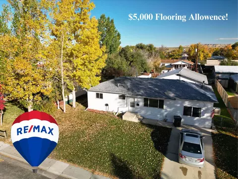 960 Dabich Ave, Lander, WY 82520