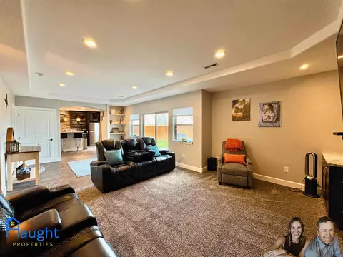 Other - 945 Eagle Dr, Douglas, WY 82633 photo 5 of 7