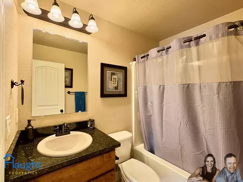 Bath - 945 Eagle Dr, Douglas, WY 82633 photo 4 of 5
