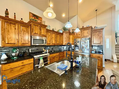 Kitchen - 945 Eagle Dr, Douglas, WY 82633 photo 1 of 9