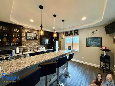 Kitchen - 945 Eagle Dr, Douglas, WY 82633 photo 7 of 9