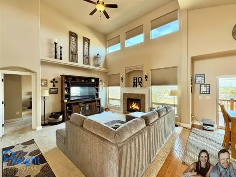 Living - 945 Eagle Dr, Douglas, WY 82633 photo 2 of 10