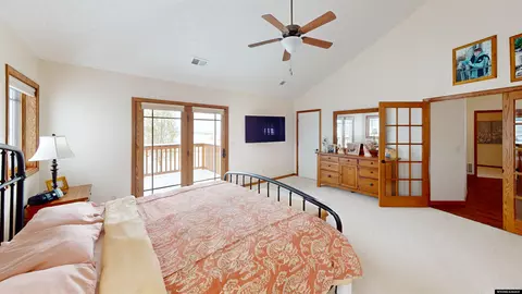 Bedroom - 655 Longview Ln, Lander, WY 82520 photo 5 of 6