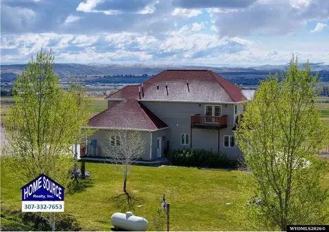 Exterior - 655 Longview Ln, Lander, WY 82520 photo 3 of 8