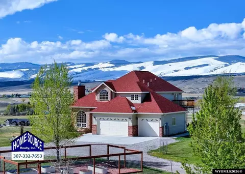 655 Longview Ln, Lander, WY 82520