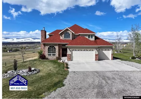 Exterior - 655 Longview Ln, Lander, WY 82520 photo 4 of 8