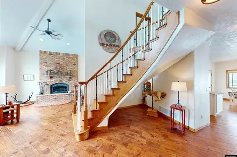 Entry Way - 655 Longview Ln, Lander, WY 82520 photo 2 of 4