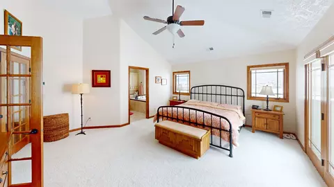 Bedroom - 655 Longview Ln, Lander, WY 82520 photo 6 of 6