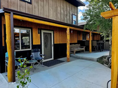 4539 Hwy 26, Dubois, WY 82513