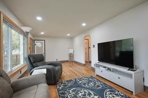Living - 235 S Sinclair Pl, Casper, WY 82609 photo 3 of 4
