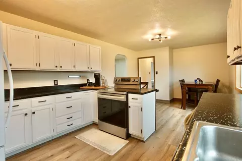 Kitchen - 235 S Sinclair Pl, Casper, WY 82609 photo 3 of 6