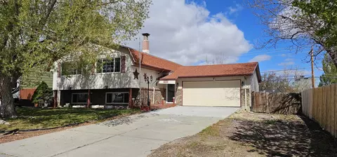 1812 Shumway, Casper, WY 82601