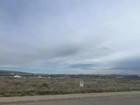 725 E State, Rawlins, WY 82301