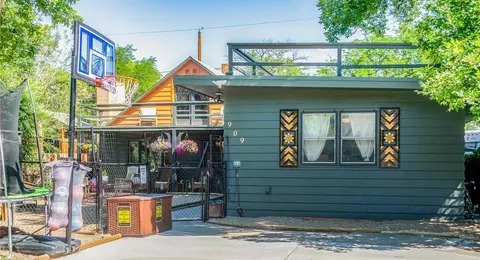 909 Grace Ave, Worland, WY 82401