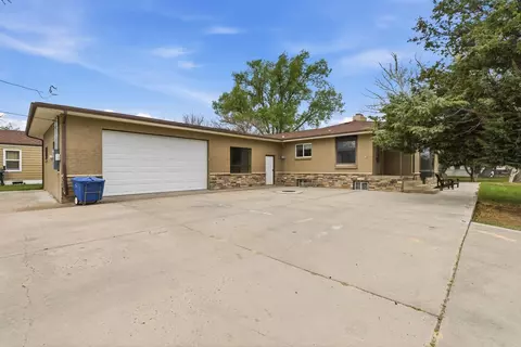 2230 River Meadows Rd, Casper, WY 82604