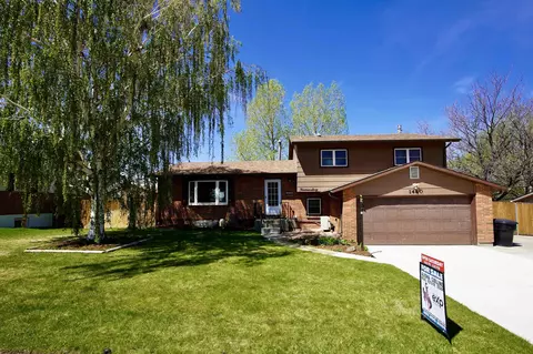 1460 Manor Dr, Casper, WY 82609