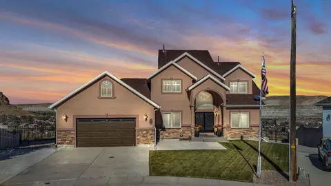 1210 Fawn Cir, Green River, WY 82935