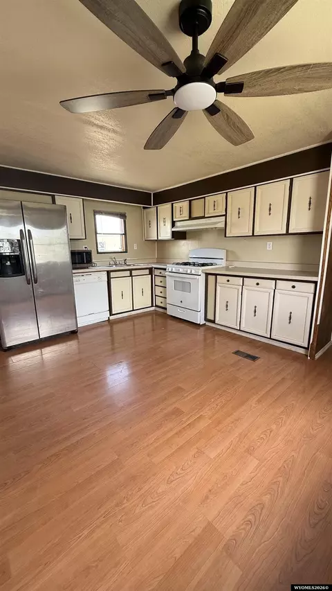 232 Aspen St, Lyman, WY 82937
