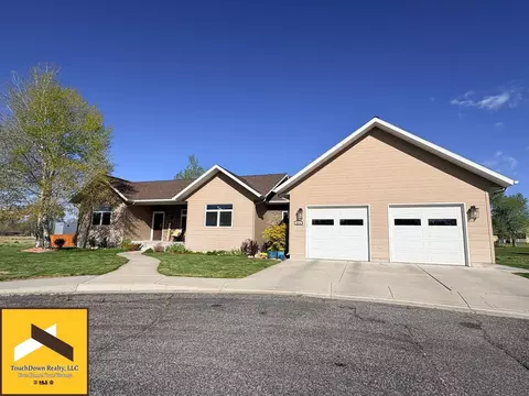 4010 Inverness Ct, Riverton, WY 82501