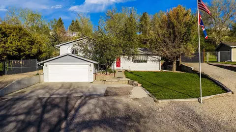 70 Upper Clear Creek Rd, Buffalo, WY 82834