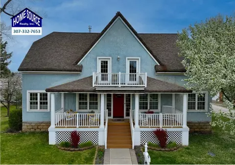 460 N 3rd St, Lander, WY 82520