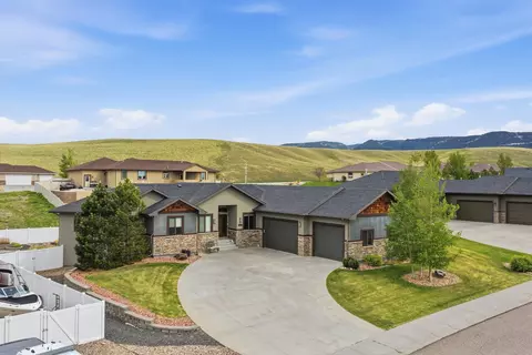 2819 Palmer Dr, Casper, WY 82601