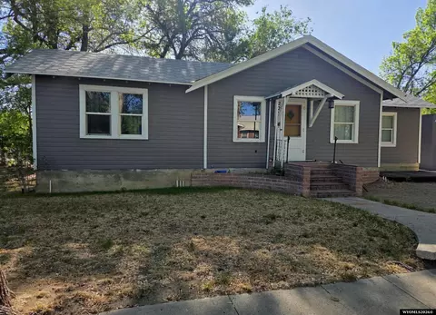 225 N 13th St, Worland, WY 82401