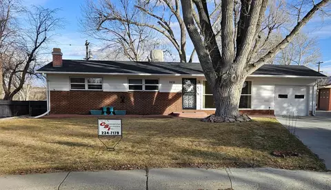 2635 E 10th St, Casper, WY 82609