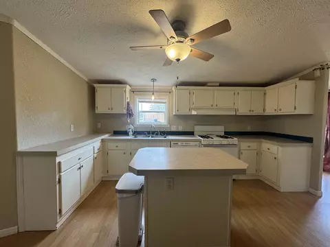 Kitchen - 89 Sharp Nose Rd, Riverton, WY 82501 photo 1 of 7