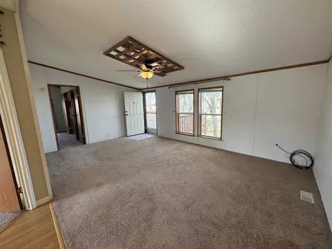 Living - 89 Sharp Nose Rd, Riverton, WY 82501 photo 1 of 2