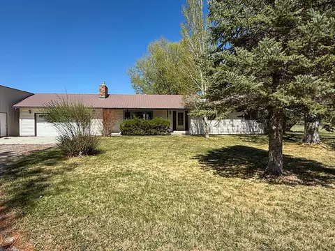 1298 Gasser Rd, Riverton, WY 82501