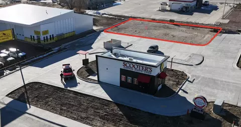1103 W Yellowstone Hwy, Douglas, WY 82633