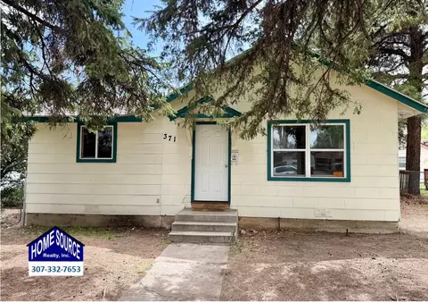 371 Cascade St, Lander, WY 82520