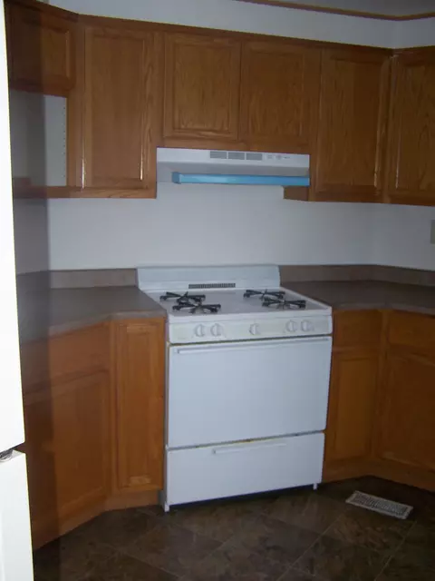 991 E Lookout Dr, Glenrock, WY 82637