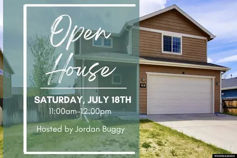 822 Discovery St, Mills, WY 82644