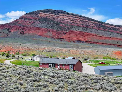 2 Nellos Ln, Lander, WY 82520
