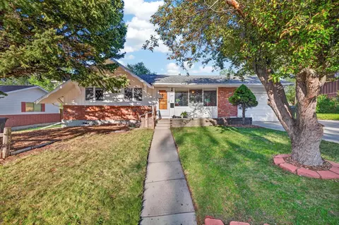 1361 Glenaire Dr, Casper, WY 82609